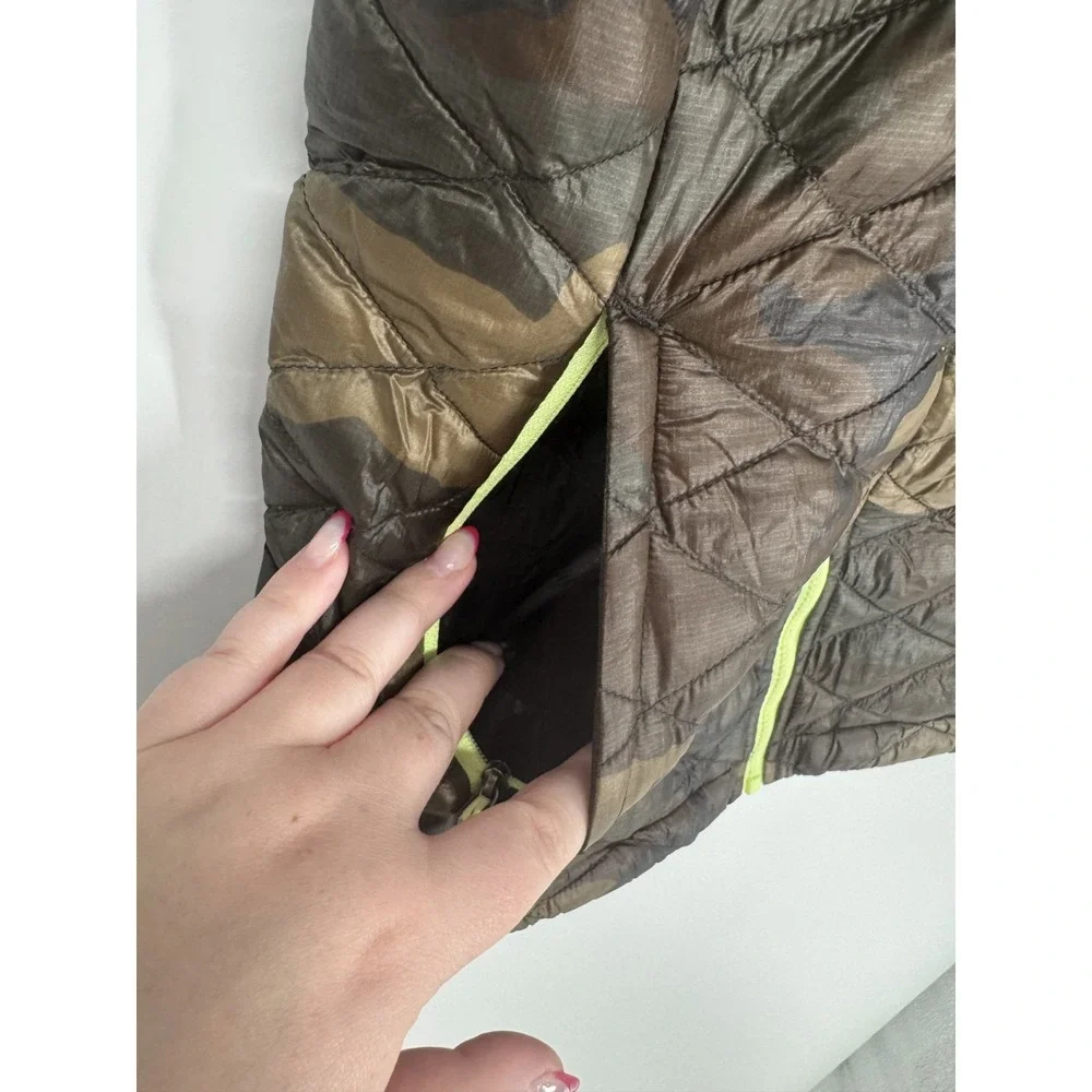 The North Face Thermoball Vest Womens XS Puffer Camo Quilted Insulated Full Zip